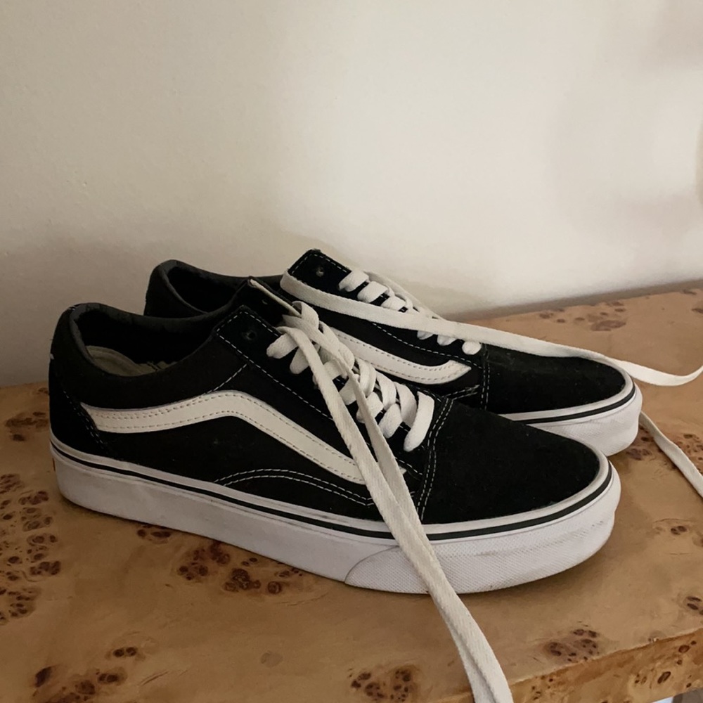 Vans Old Skool Black Suede 6.5 M / 8 W - Picture 2 of 4